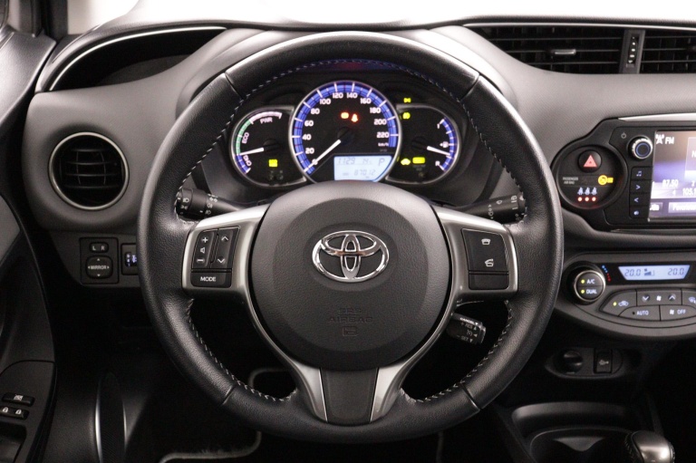 Toyota Yaris - 1.5 Hybrid Now 47