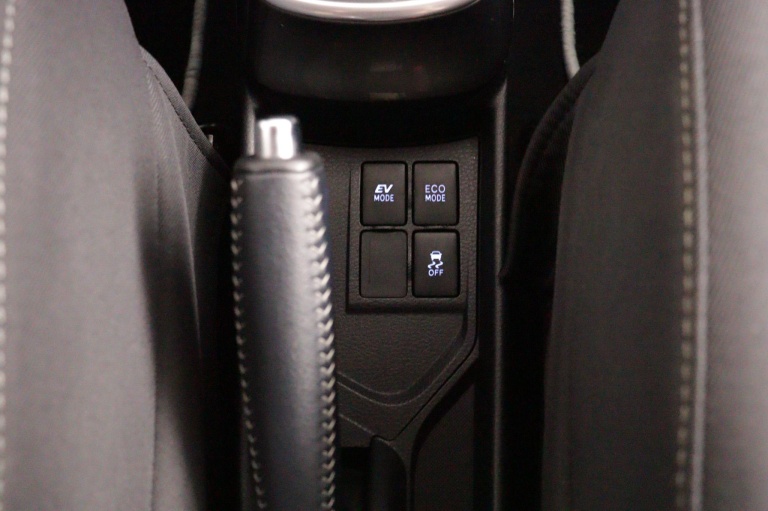 Toyota Yaris - 1.5 Hybrid Now 48