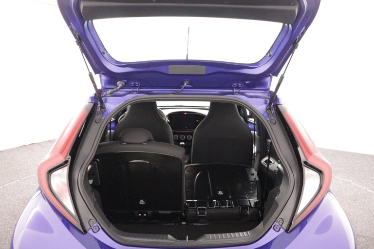 Toyota Aygo X - 1.0 VVT-i MT Play 22