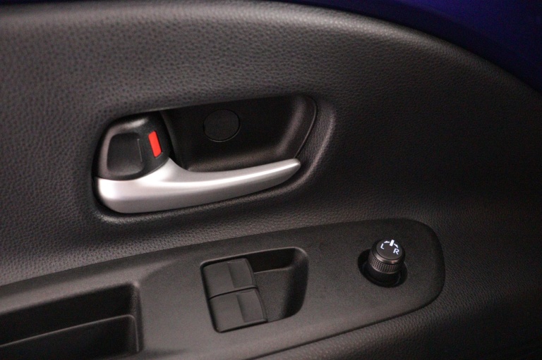 Toyota Aygo X - 1.0 VVT-i MT Play 26