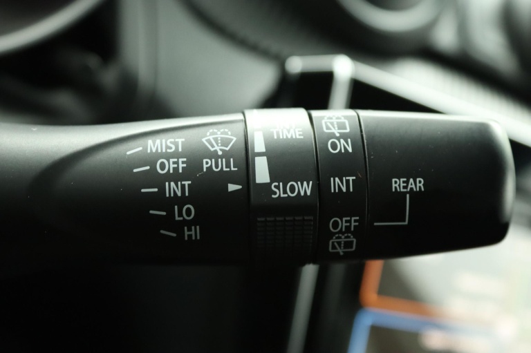 Suzuki Swift - 1.0 Select 32