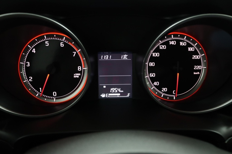 Suzuki Swift - 1.0 Select 48