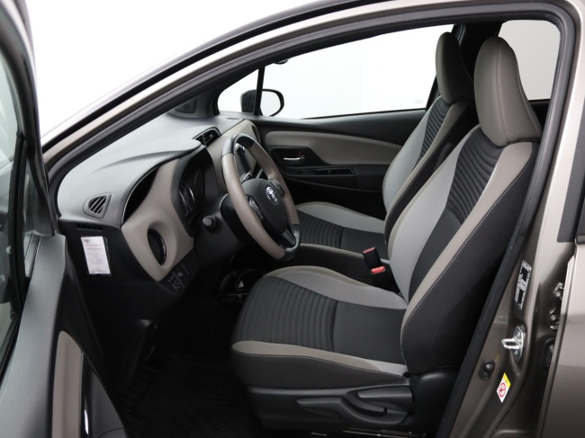 Toyota Yaris - 1.5 Hybrid Dynamic