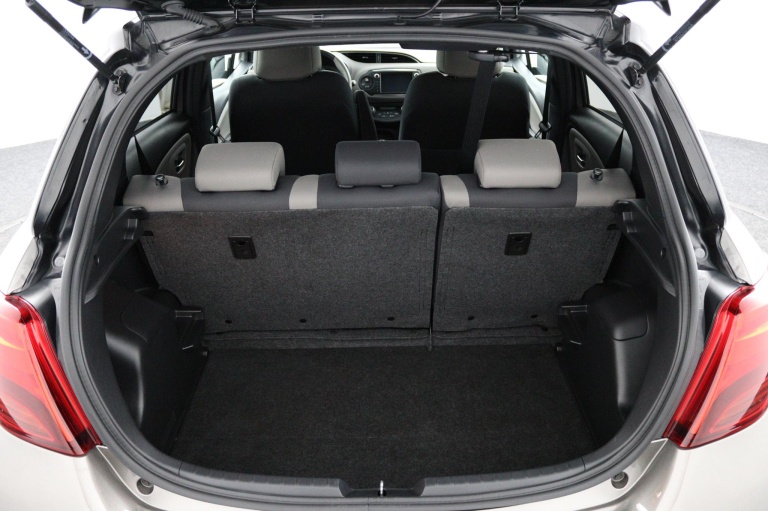 Toyota Yaris - 1.5 Hybrid Dynamic 23