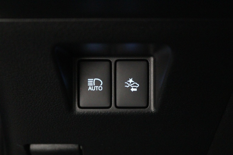 Toyota Yaris - 1.5 Hybrid Dynamic 30