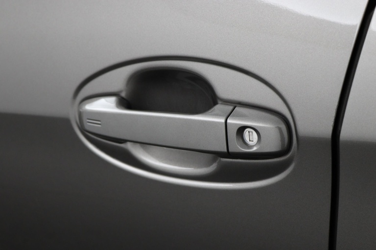 Toyota Yaris - 1.5 Hybrid Dynamic 37