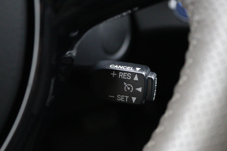 Toyota Yaris - 1.5 Hybrid Dynamic 39