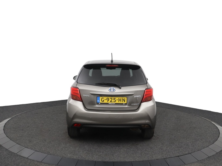 Toyota Yaris - 1.5 Hybrid Dynamic 48