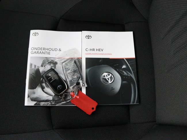 Toyota C-HR - 1.8 Hybrid 140 Dynamic