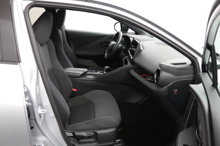 Toyota C-HR - 1.8 Hybrid 140 Dynamic 22