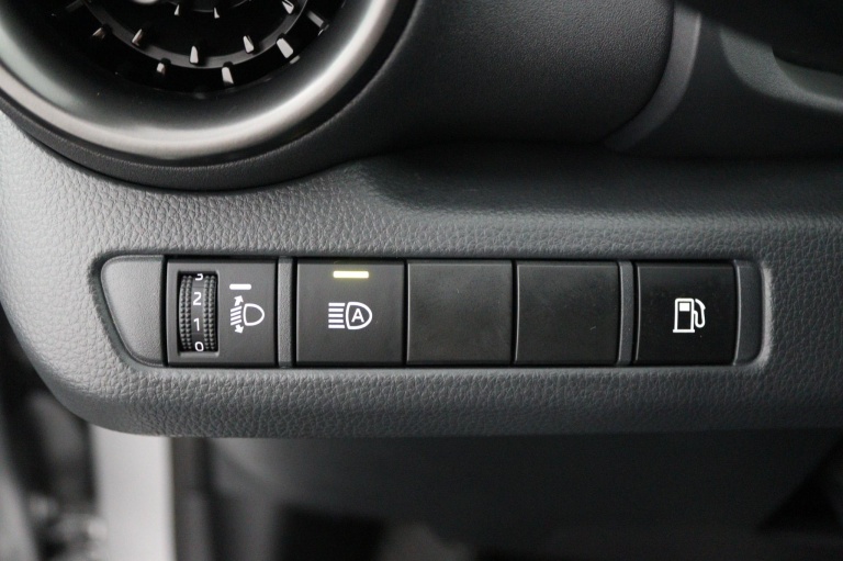 Toyota C-HR - 1.8 Hybrid 140 Dynamic 28