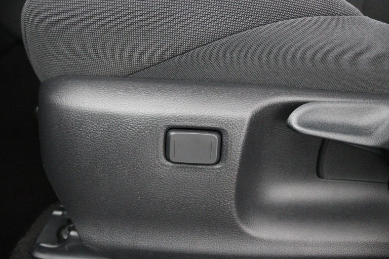 Toyota C-HR - 1.8 Hybrid 140 Dynamic 37