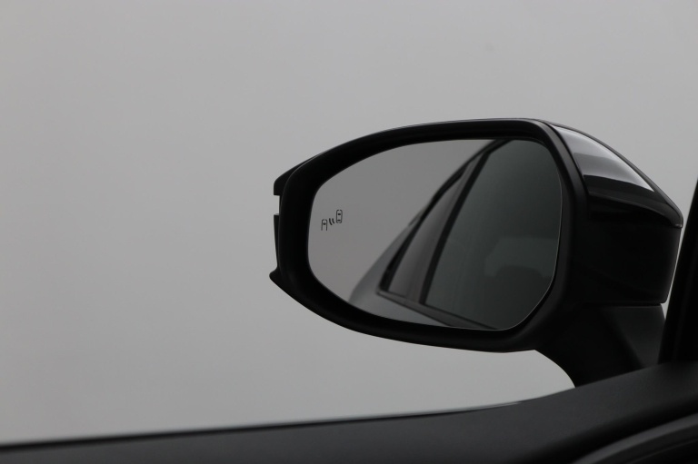 Toyota C-HR - 1.8 Hybrid 140 Dynamic 46