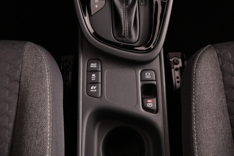 Toyota Yaris Cross - 1.5 Hybrid 115 Dynamic 41