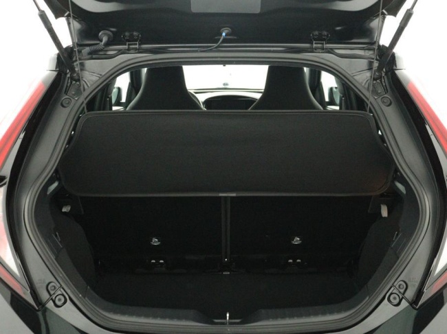 Toyota Aygo X - 1.0 VVT-i MT Play