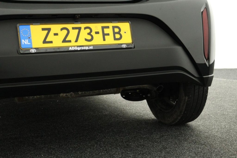 Toyota Aygo X - 1.0 VVT-i MT Play 37