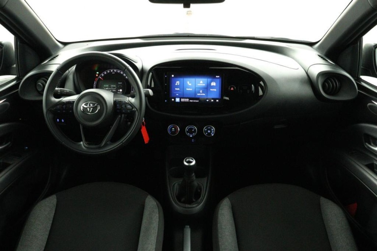 Toyota Aygo X - 1.0 VVT-i MT Play 4