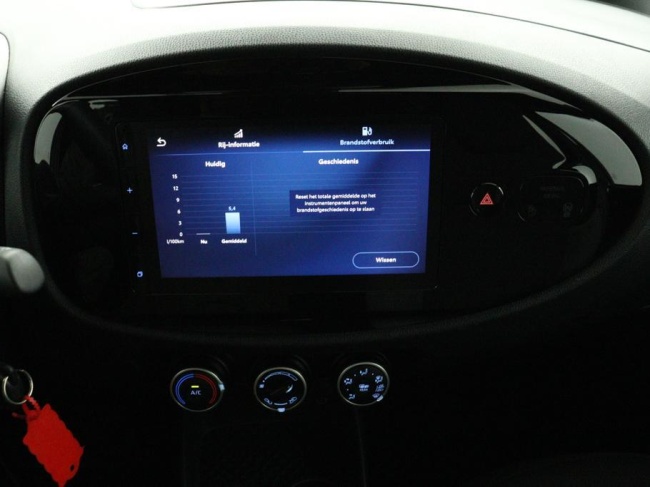 Toyota Aygo X - 1.0 VVT-i MT Play