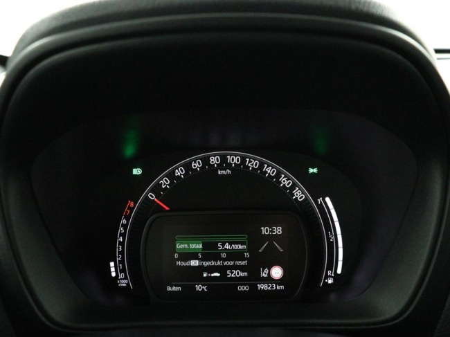Toyota Aygo X - 1.0 VVT-i MT Play
