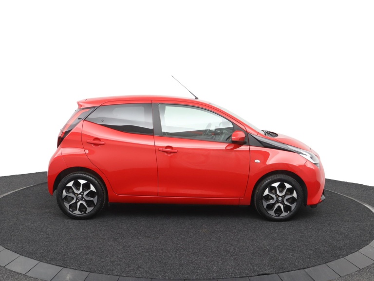Toyota Aygo - 1.0 VVT-i x-joy 13