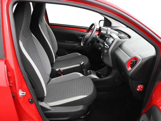 Toyota Aygo - 1.0 VVT-i x-joy