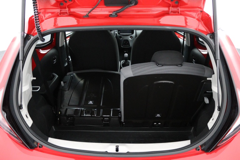 Toyota Aygo - 1.0 VVT-i x-joy 24