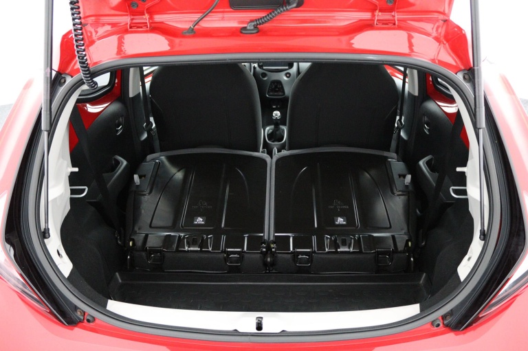 Toyota Aygo - 1.0 VVT-i x-joy 25