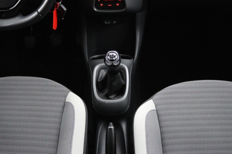 Toyota Aygo - 1.0 VVT-i x-joy 26