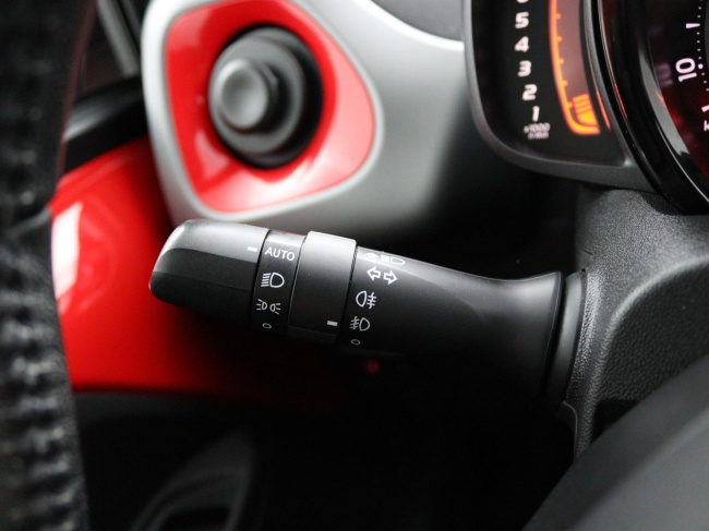 Toyota Aygo - 1.0 VVT-i x-joy