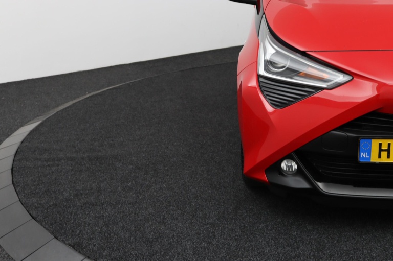 Toyota Aygo - 1.0 VVT-i x-joy 35