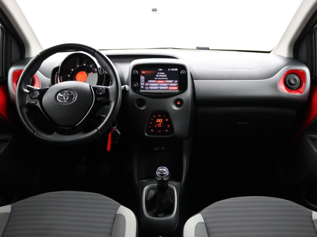 Toyota Aygo - 1.0 VVT-i x-joy