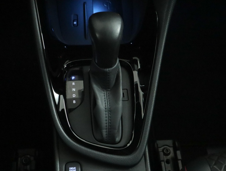 Toyota Yaris - 1.5 Hybrid Launch Edition 27