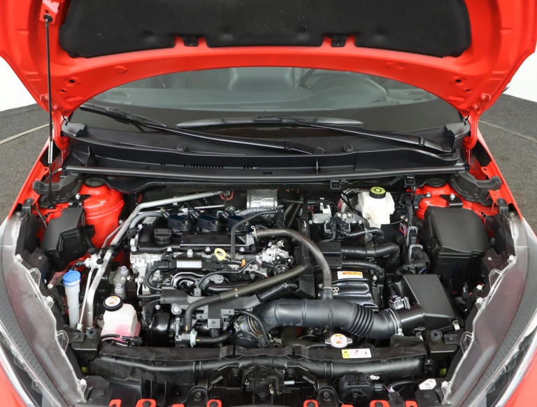 Toyota Yaris - 1.5 Hybrid Launch Edition 35