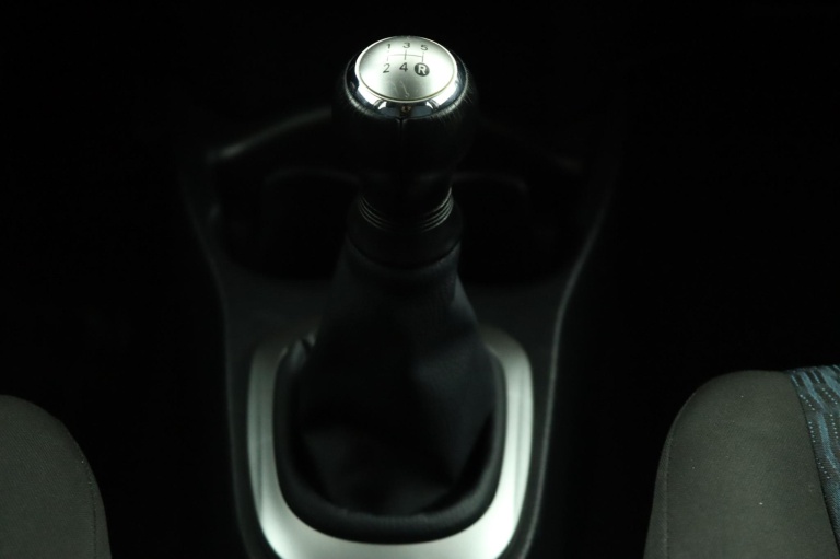 Toyota Yaris - 1.0 VVT-i Aspiration 27