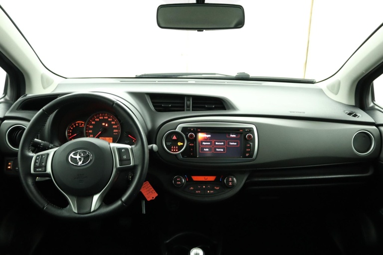 Toyota Yaris - 1.0 VVT-i Aspiration 56