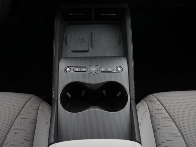 BYD SEAL 6 - DM-i Sedan Comfort Lite