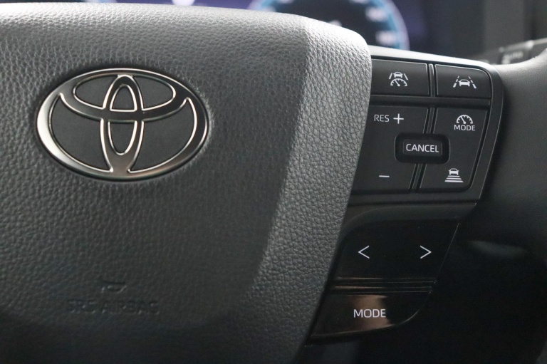 Toyota C-HR - 1.8 Hybrid 140 Dynamic 18