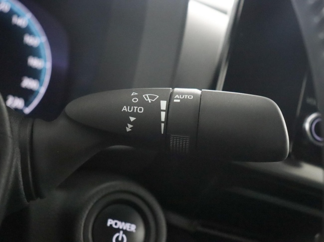 Toyota C-HR - 1.8 Hybrid 140 Dynamic