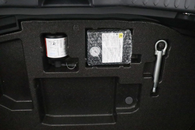 Toyota C-HR - 1.8 Hybrid 140 Dynamic 32