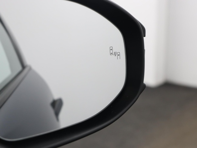 Toyota C-HR - 1.8 Hybrid 140 Dynamic