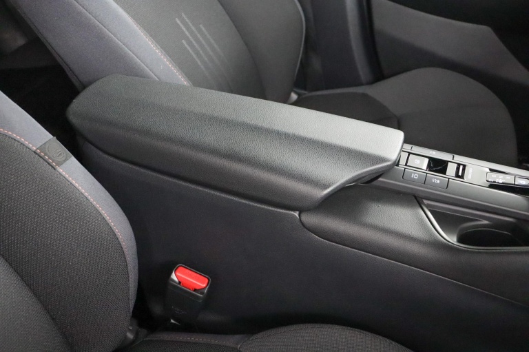 Toyota C-HR - 1.8 Hybrid 140 Dynamic 59