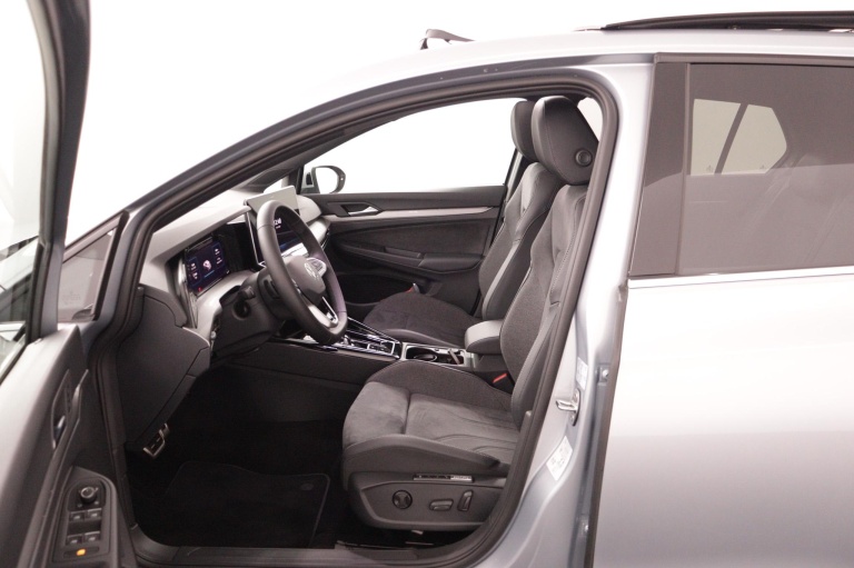 Volkswagen Golf - 1.5 eHybrid 50 Edition 17