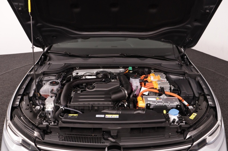 Volkswagen Golf - 1.5 eHybrid 50 Edition 34