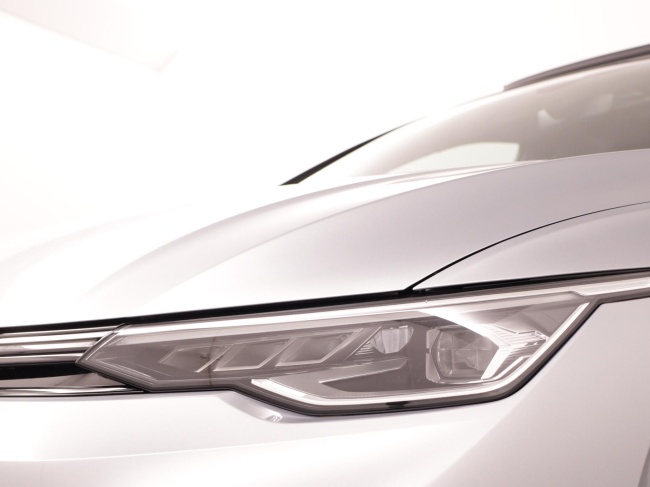 Volkswagen Golf - 1.5 eHybrid 50 Edition