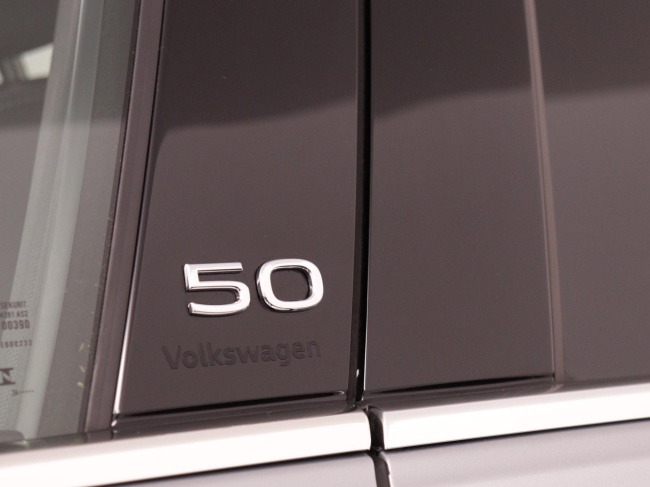 Volkswagen Golf - 1.5 eHybrid 50 Edition