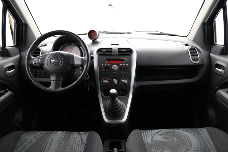 Opel Agila - 1.0 Edition 9