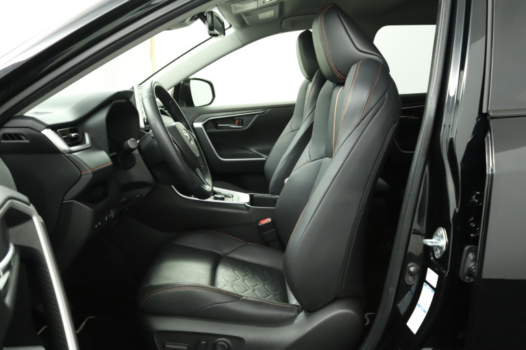 Toyota RAV4 - 2.5 Hybrid AWD ADVENTURE 16