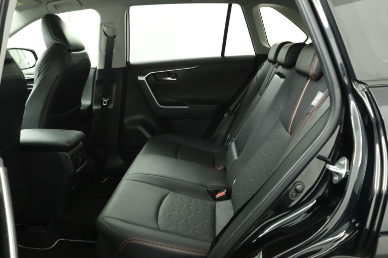 Toyota RAV4 - 2.5 Hybrid AWD ADVENTURE 17