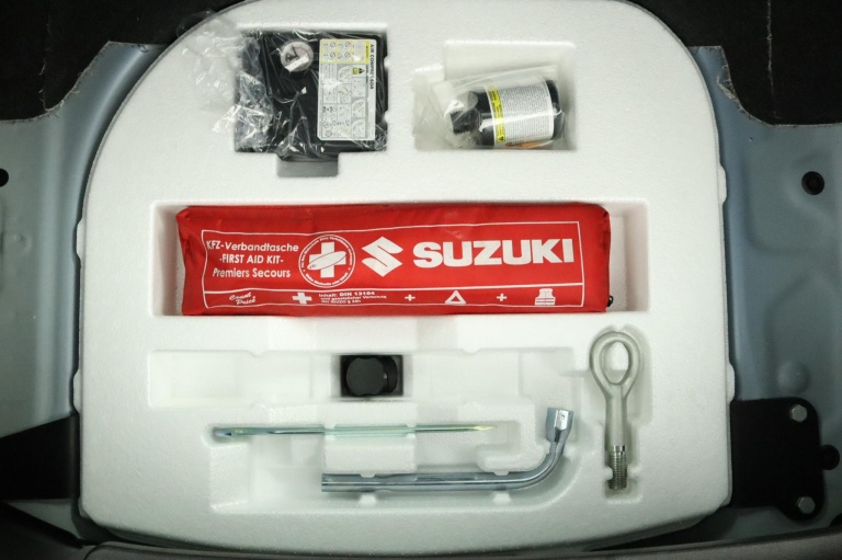 Suzuki Ignis - 1.2 Stijl Smart Hybrid 34