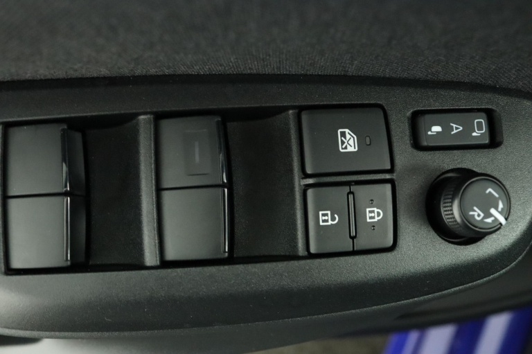 Toyota Yaris - 1.5 Hybrid 130 Executive 28